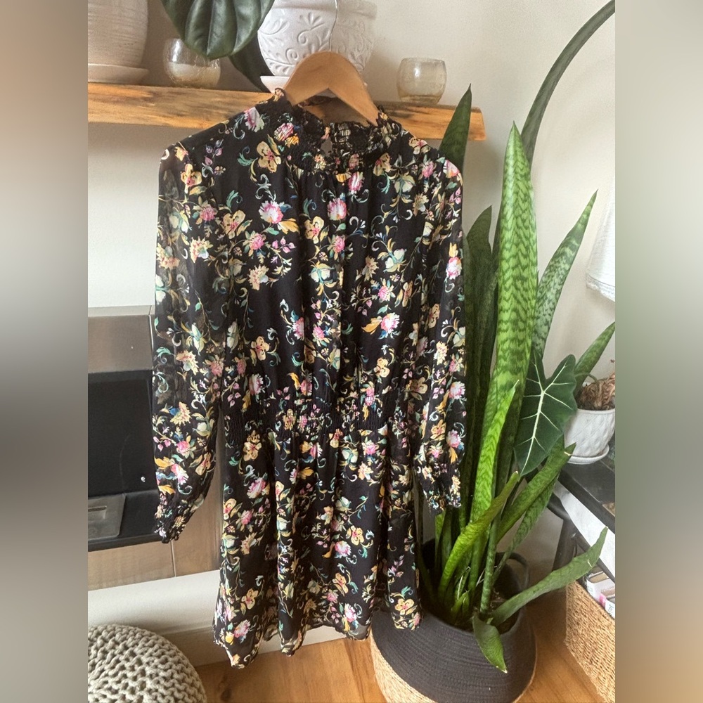 Lovely Daniel Rainn Dress